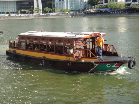 Singapore Bum Boat