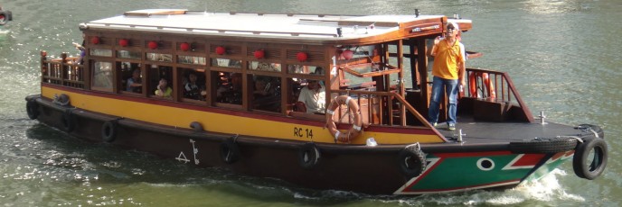 Singapore Bum Boat